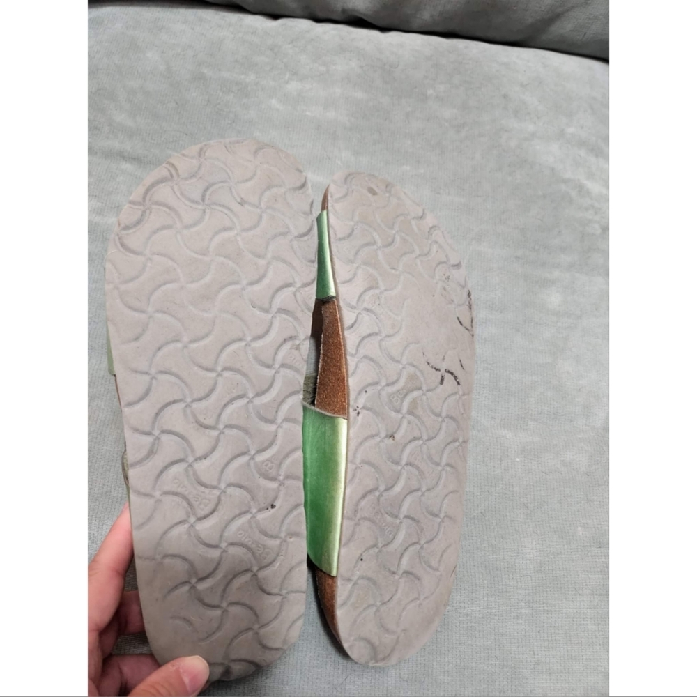 Birkenstock Betula Green Sydney Sandals - Picture 4 of 5